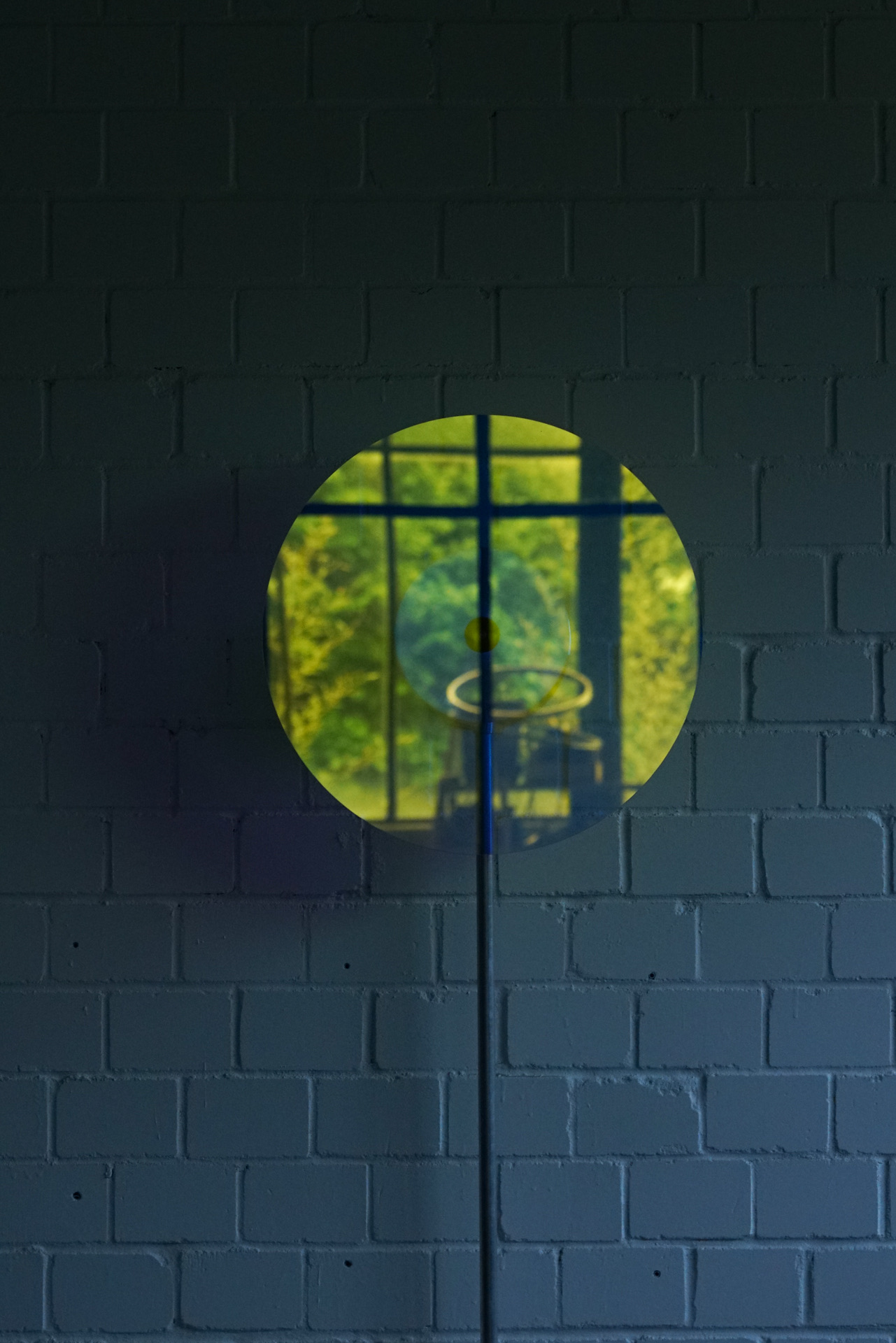 impulse — lamp generating its own light through physical interaction